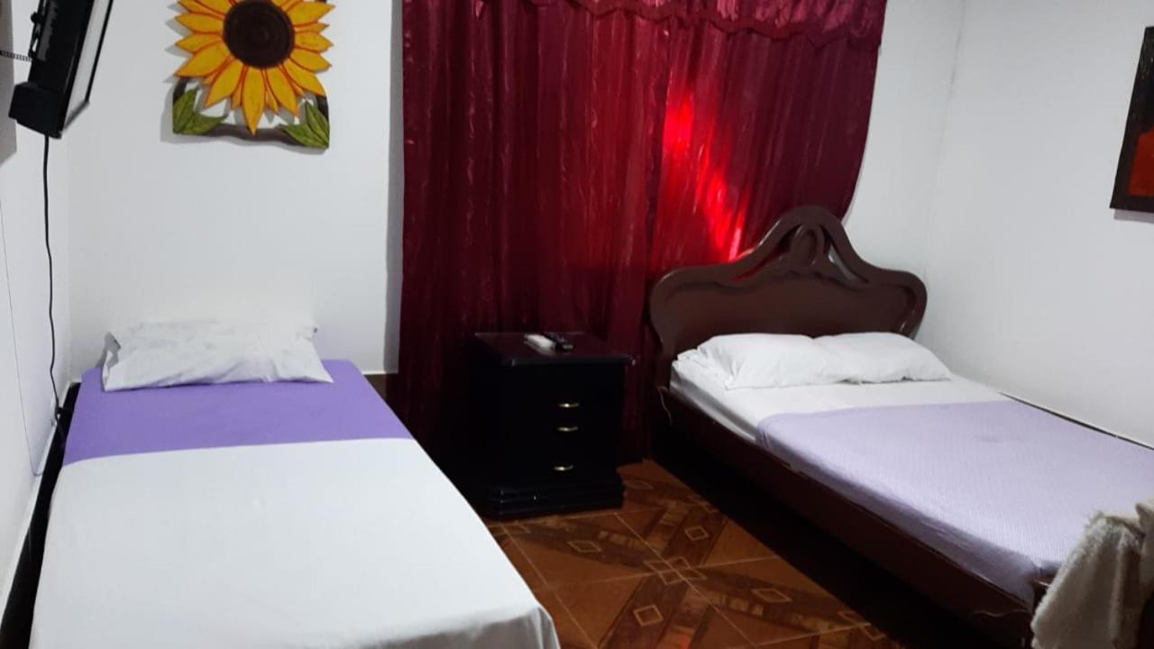 Hostal Selvatrip Leticia Exterior foto
